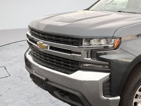 Used 2022 Chevrolet Silverado 1500 LT image 2