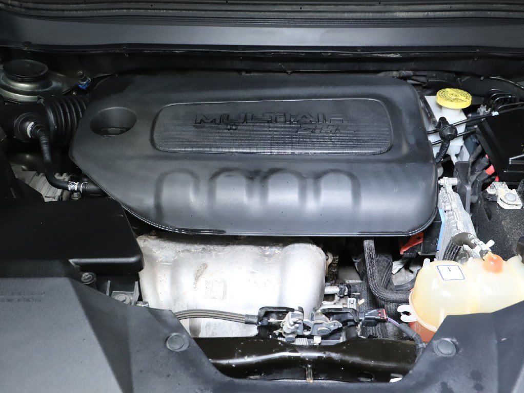Used 2019 Jeep Cherokee Latitude w/ Popular Appearance Group AWD/4WD image 34