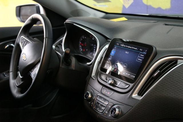 Certified 2024 Chevrolet Malibu LT w/ Sport Edition FWD image 10