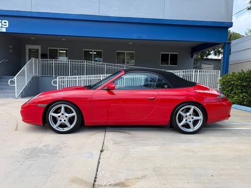 Used 2002 Porsche 911 Cabriolet image 3