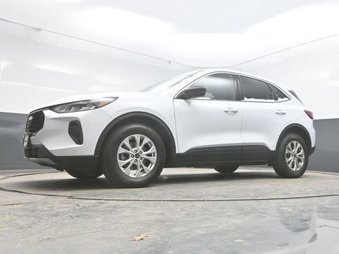 Used 2023 Ford Escape Active image 26