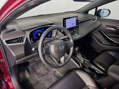 Used 2022 Toyota Corolla XSE image 10