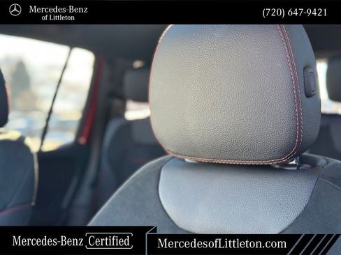 Certified 2025 Mercedes-Benz GLB 250 4MATIC image 17