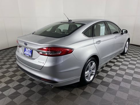 Used 2018 Ford Fusion S FWD image 6