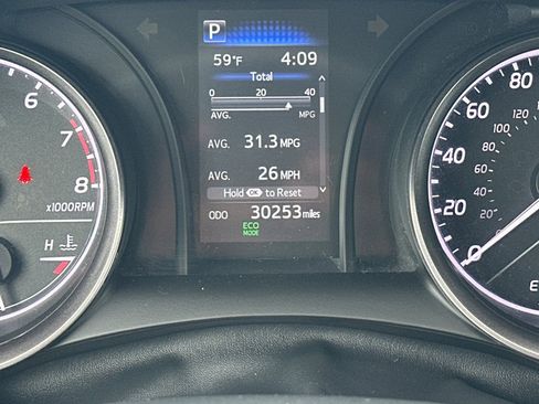 Used 2023 Toyota Camry SE FWD image 23