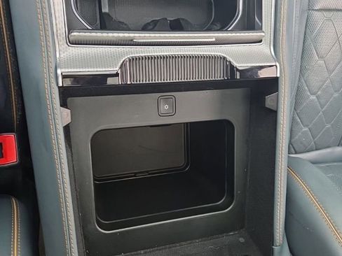 Used 2022 Jeep Grand Wagoneer Series III w/ Rear Seat Video Group 1 image 23