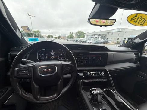 Certified 2024 GMC Sierra 1500 AT4X w/ AT4X AEV Edition AWD/4WD image 10
