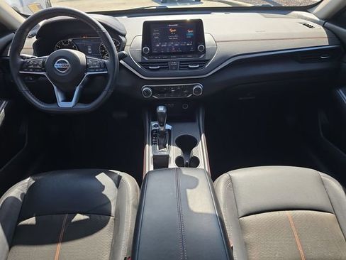 Certified 2021 Nissan Altima 2.5 SR FWD image 12