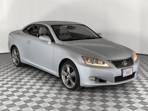 Used 2011 Lexus IS 250C 2dr Conv Auto w/ Luxury Pkg image 7