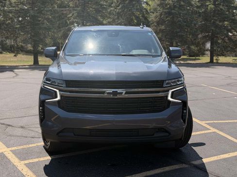Used 2021 Chevrolet Suburban RST AWD/4WD image 10