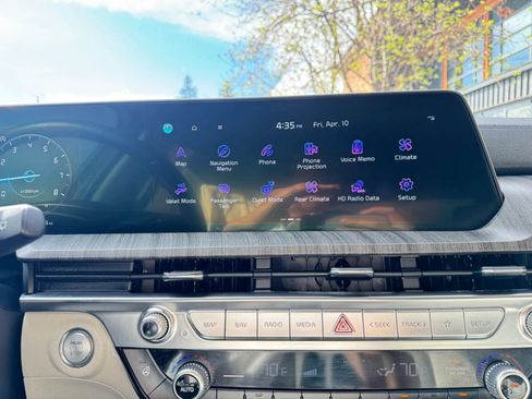 Used 2024 Kia Telluride SX Prestige image 18