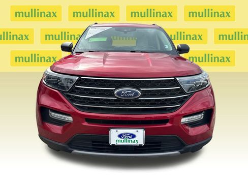 Certified 2020 Ford Explorer XLT w/ Equipment Group 202A image 11