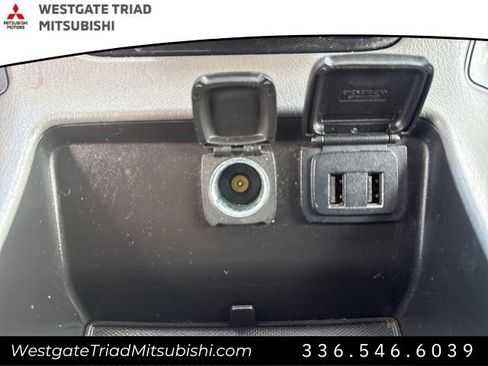 Used 2020 Chevrolet Suburban LT image 22