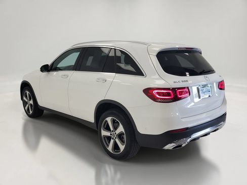 Used 2022 Mercedes-Benz GLC 300 4MATIC image 9