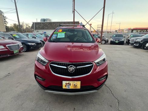 Used 2019 Buick Encore Essence w/ Safety Package II AWD/4WD image 1