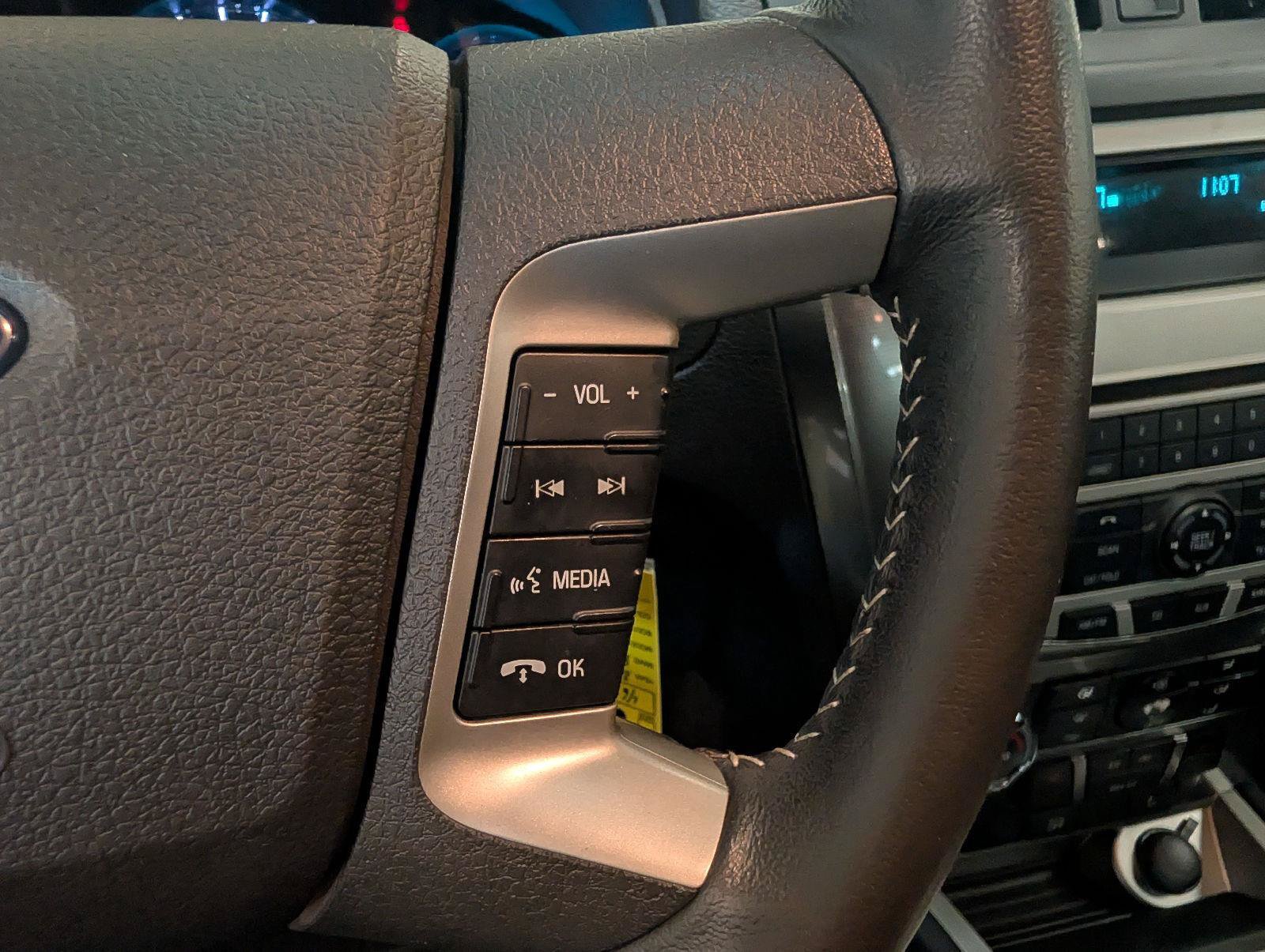 Used 2012 Ford Fusion SEL FWD image 23