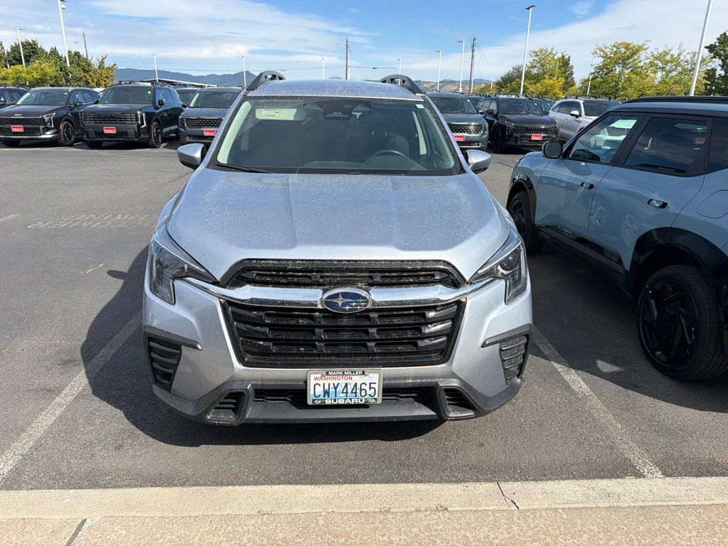 Used 2024 Subaru Ascent Premium w/ Convenience Package AWD/4WD image 2