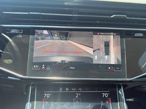 Used 2025 Audi Q7 2.0T Premium w/ Convenience Package AWD/4WD image 23