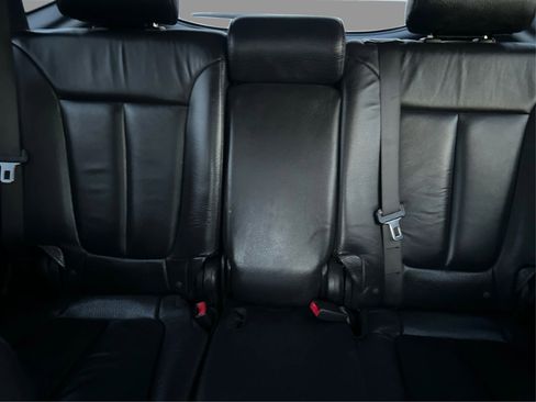 Used 2010 Hyundai Santa Fe Limited image 17