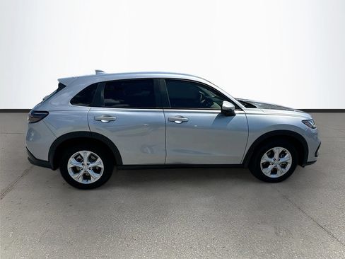 Used 2024 Honda HR-V LX image 8