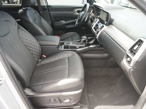 Used 2021 Kia Sorento SX Prestige AWD/4WD image 21
