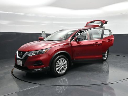 Used 2022 Nissan Rogue Sport SV FWD image 27