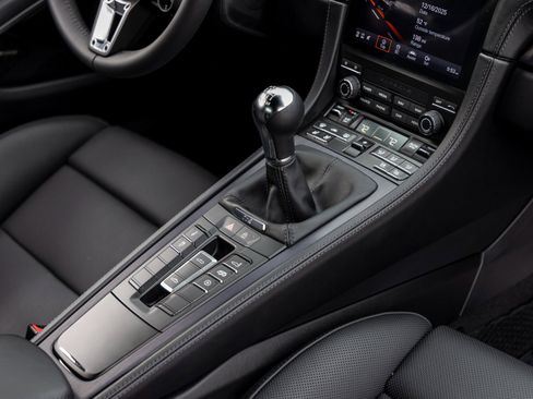 Certified 2025 Porsche 718 Boxster GTS image 47