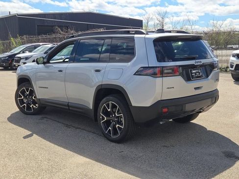 New 2026 Jeep Cherokee Overland w/ Advanced Pro Tech Group AWD/4WD image 15