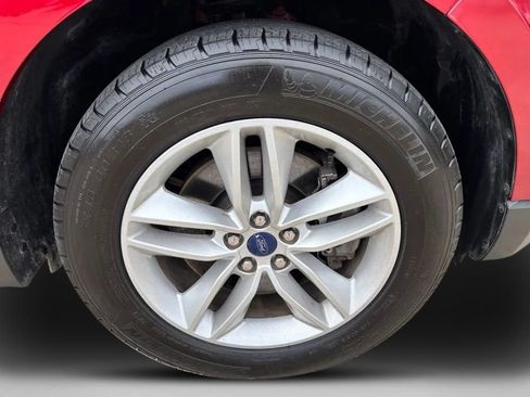 Used 2017 Ford Edge SEL w/ Equipment Group 201A AWD/4WD image 11