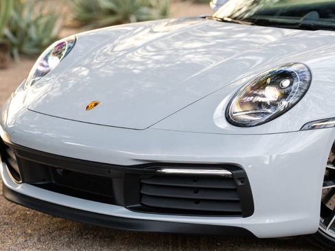 Used 2024 Porsche 911 Carrera 4S w/ Sport Package image 9