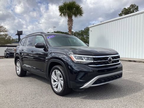 Used 2023 Volkswagen Atlas SE image 32