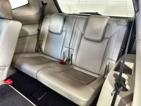 Used 2019 Volkswagen Atlas SE FWD image 24