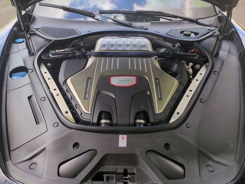 Used 2020 Porsche Panamera GTS AWD/4WD image 31