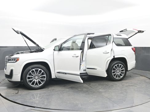 Used 2022 GMC Acadia Denali w/ Denali Technology Package image 43