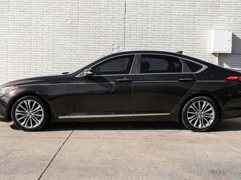 Used 2015 Hyundai Genesis 3.8 w/ Option Group 02 image 11