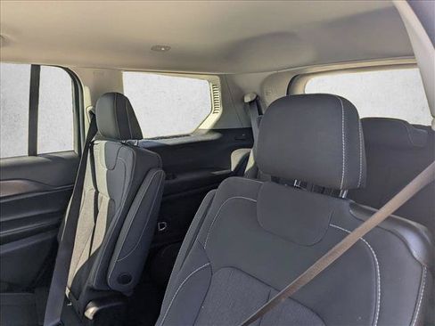 Used 2023 Jeep Grand Cherokee L Laredo RWD image 13