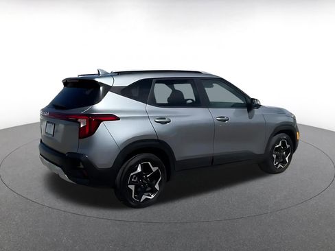 Used 2025 Kia Seltos S image 15
