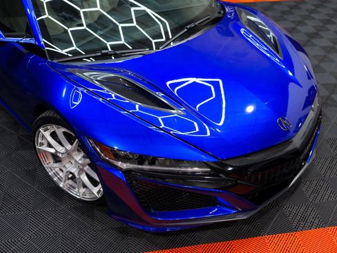 Used 2017 Acura NSX AWD/4WD image 7