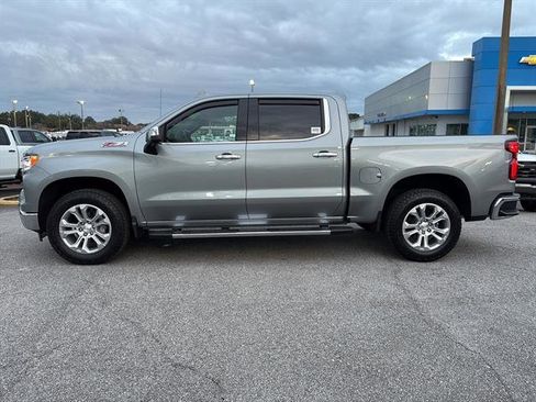 Used 2026 Chevrolet Silverado 1500 LTZ image 4
