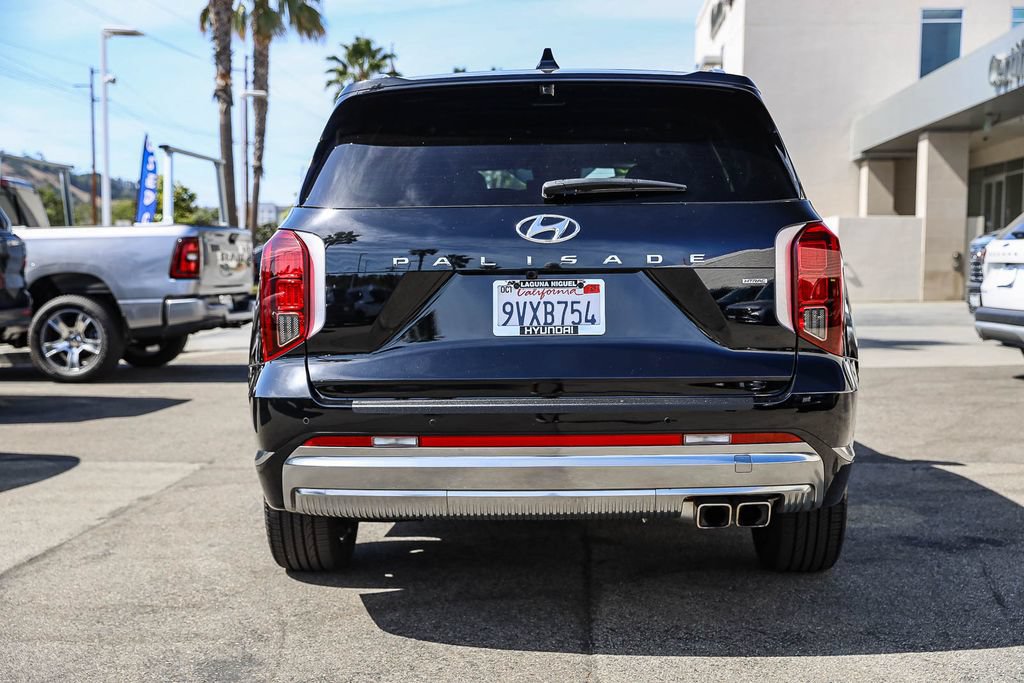 Certified 2025 Hyundai Palisade Calligraphy AWD/4WD image 5