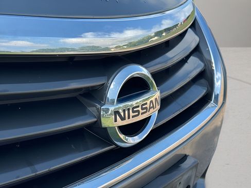 Used 2014 Nissan Altima 2.5 SV w/ Convenience Package FWD image 32