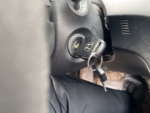 Used 2011 Honda Fit image 28