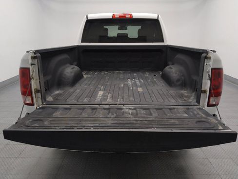 Used 2018 RAM 1500 Tradesman AWD/4WD image 29