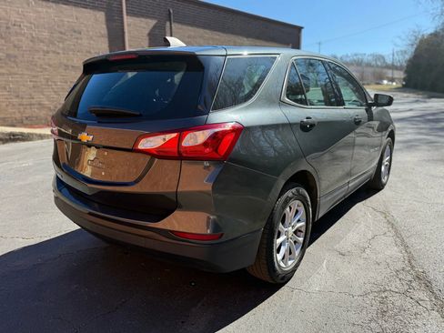 Used 2019 Chevrolet Equinox LS image 7