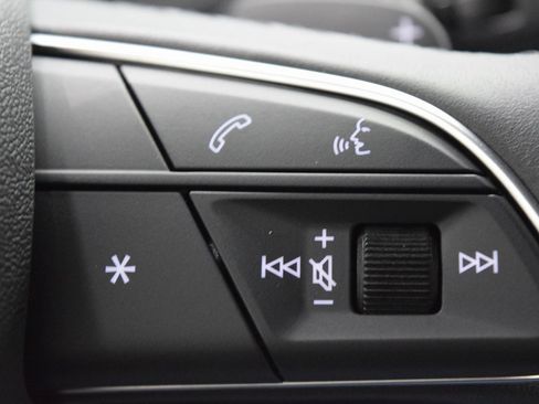 New 2025 Audi Q3 2.0T Premium Plus image 14