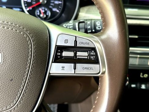 Used 2022 Kia Telluride SX w/ Towing Package FWD image 15