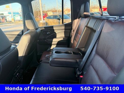 Used 2025 Honda Ridgeline Black Edition image 23