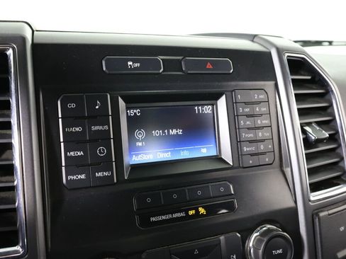 Used 2016 Ford F150 XLT w/ Trailer Tow Package image 33