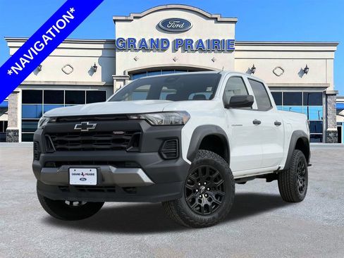 Used 2023 Chevrolet Colorado Trail Boss image 1