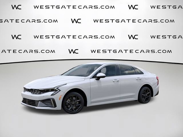 New 2026 Kia K5 LXS FWD image 4